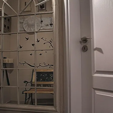 Vintage Apartment, 5 Min From Center + 2 Free Bikes Варна