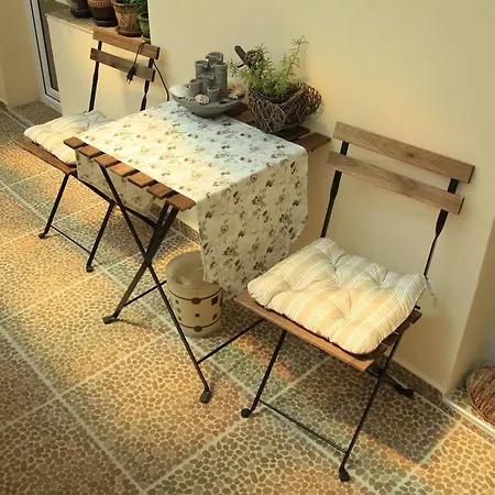 Апартаменты Vintage Apartment, 5 Min From Center + 2 Free Bikes Варна