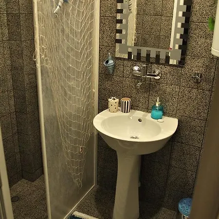 Vintage Apartment, 5 Min From Center + 2 Free Bikes * Варна