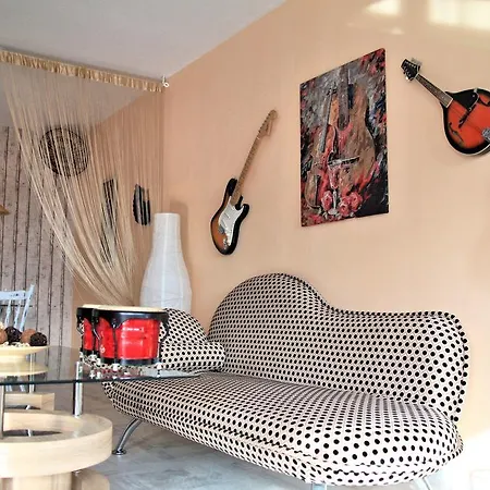 Apartment Vintage Apartment, 5 Min From Center + 2 Free Bikes Varna
