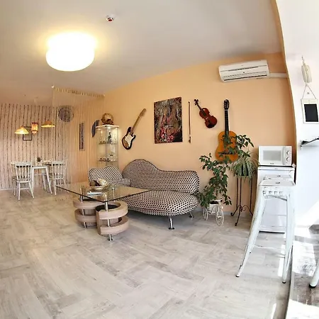 Apartment Vintage Apartment, 5 Min From Center + 2 Free Bikes Varna